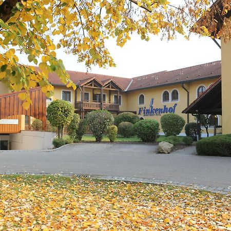 Appartement Hotel Finkenhof Kirchham Exterior photo